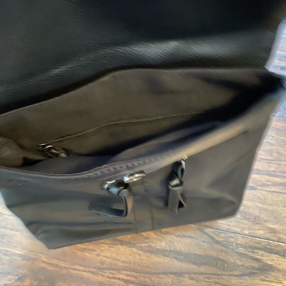 Botkier New York Trigger Backpack - Picture 4 of 4